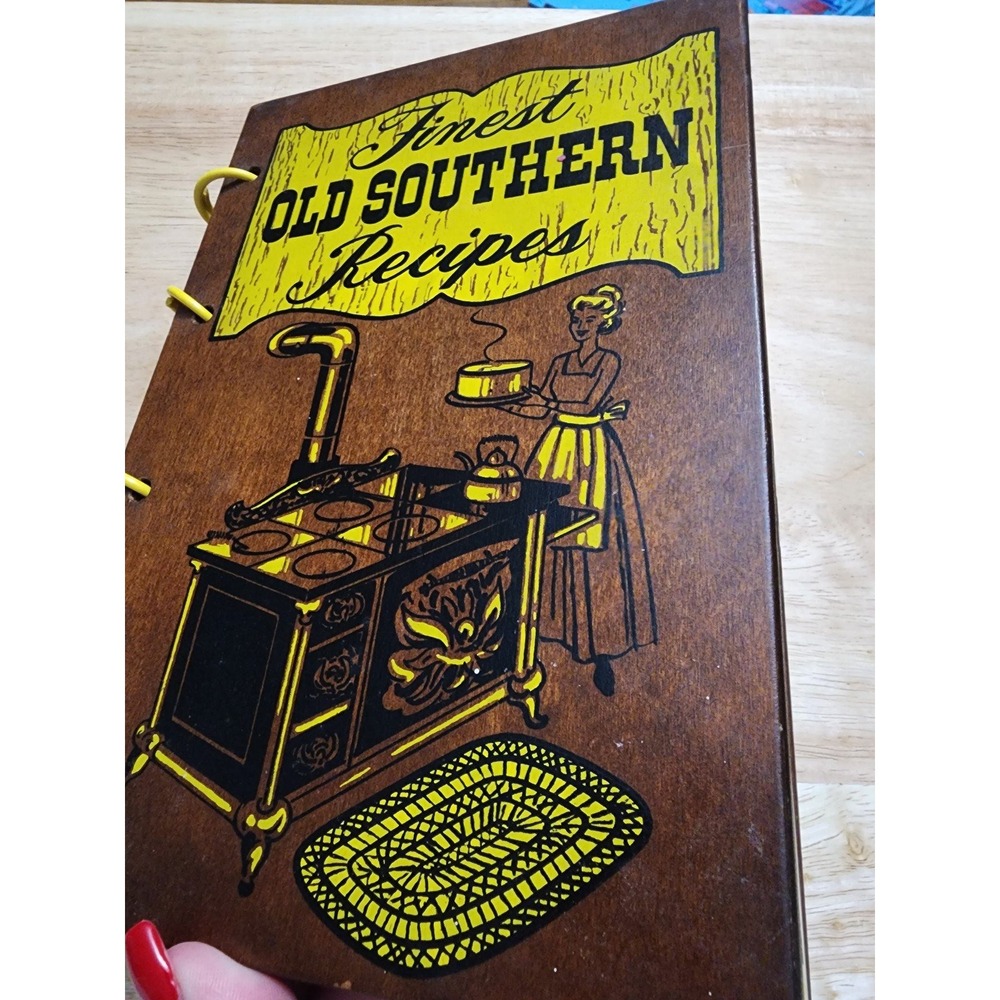 The Southern Cookbook of fine Old‎ Recipes Wood Book